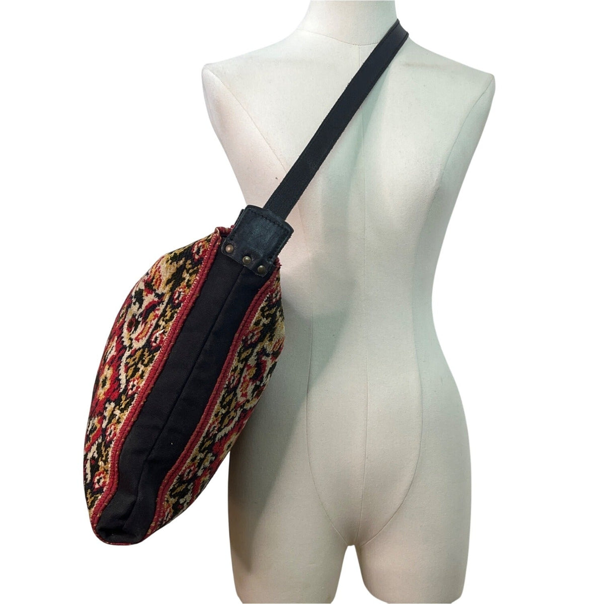 Vintage Lee Stomer For Ronay Tapestry With Black Leather Trim Shoulder Bag