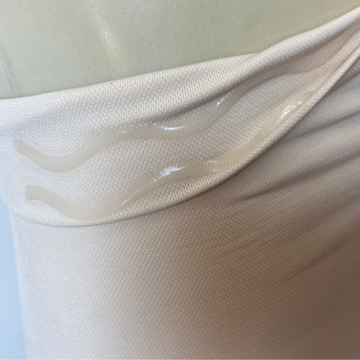 Empetua Women's Beige High-Waisted Shaper Short Sz M/L- New