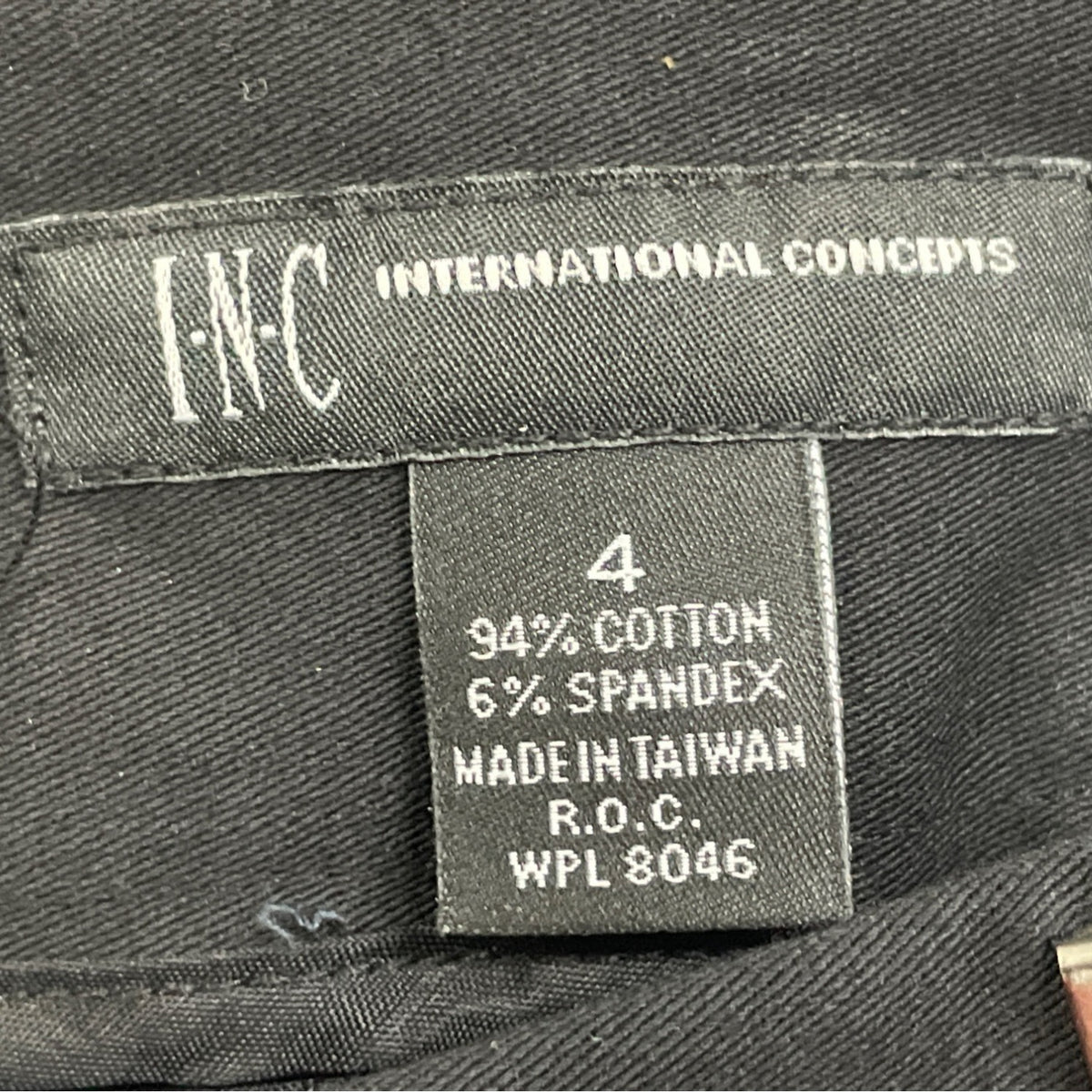 INC Womens Black Cropped Pants Slim Fit Button Detail Stretch Sz 4 - New
