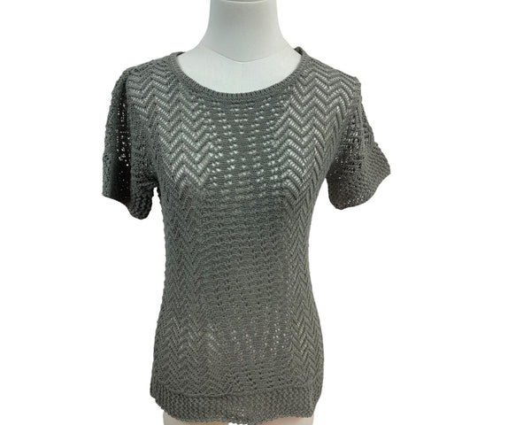 Chicos Open Knit Short Sleeve Sweater Top Gray Chevron Pattern Size 00