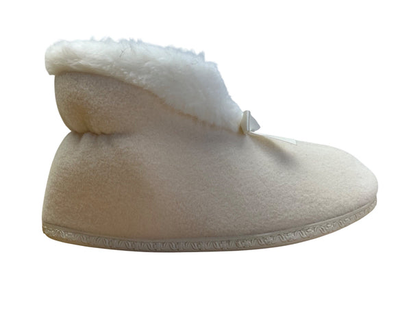 R.G Barry Corp. White Fuzzy Fur With Bow & Non-Slip Sole Ankle Bootie Slippers