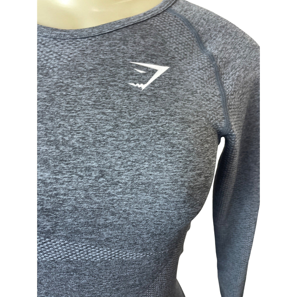 Gym Shark Women's Grey Stretchable Gym Running Long Sleeve Shirt Sz M