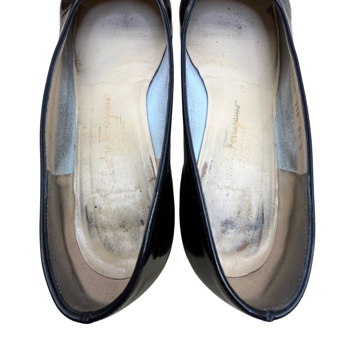 Salvatore Ferragamo Women’s Black Patent Leather Low Heel Lillaz Pumps Size 8.5B