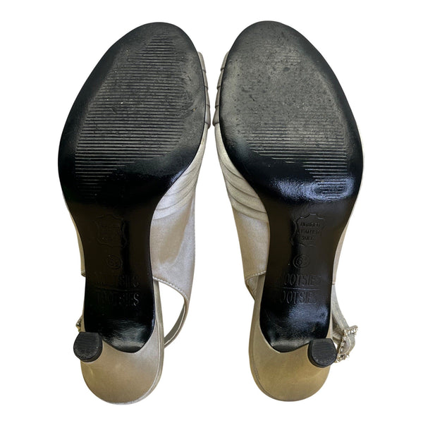 Mootsies Tootsies Women’s Silver Fabric Peep Toe Portray Slingback Heels Sz 6.5M