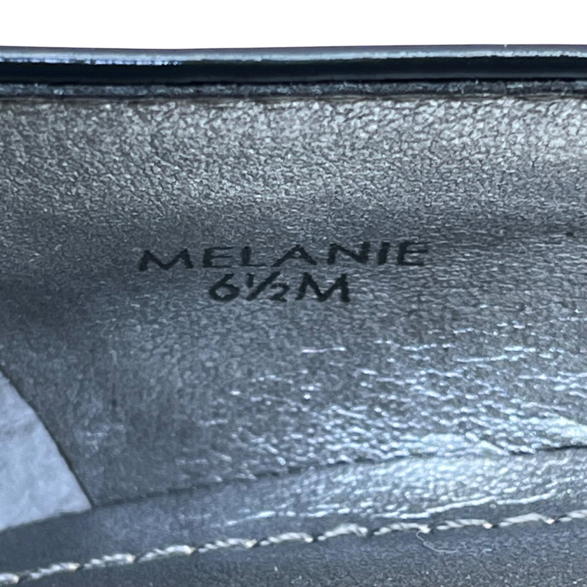 Tahari Women’s Midnight Navy Patent Leather Mary Jane Pointed Toe Pumps Sz 6.5M
