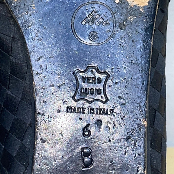 Bottega Veneta Womens Black “Intrecciato” Woven Textile Slip-On Flats Size 6