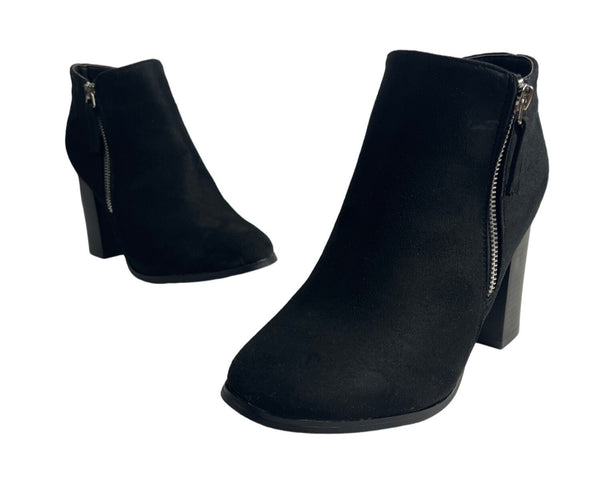 6 Street Wear Society Women's Black Synthetic Suede Heeled Booties Sz 6