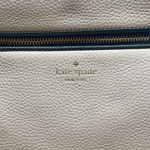 Kate Spade New York Beige Pebbled Leather Tassel Detail Crossbody Bag  Size M