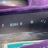 Vintage Cole Haan Women’s Burgundy Suede Classic Flat Moccasin Loafers Size 6B