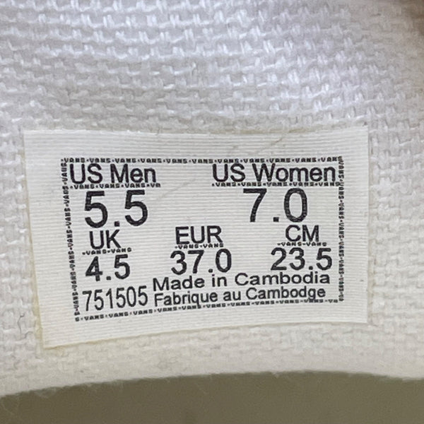 Vans Unisex White Canvas Low Top Slip-On Flat Sneakers Size W7/M5.5