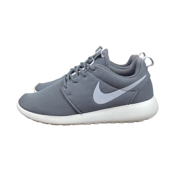 Nike Roshe One Gray Mesh Upper & Rubber Sole Womens Sneakers Size 6.5