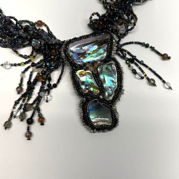Vtg Handmade WRKing Signed 1995 Iridescent Shell Pendant Beaded L Necklace 24in