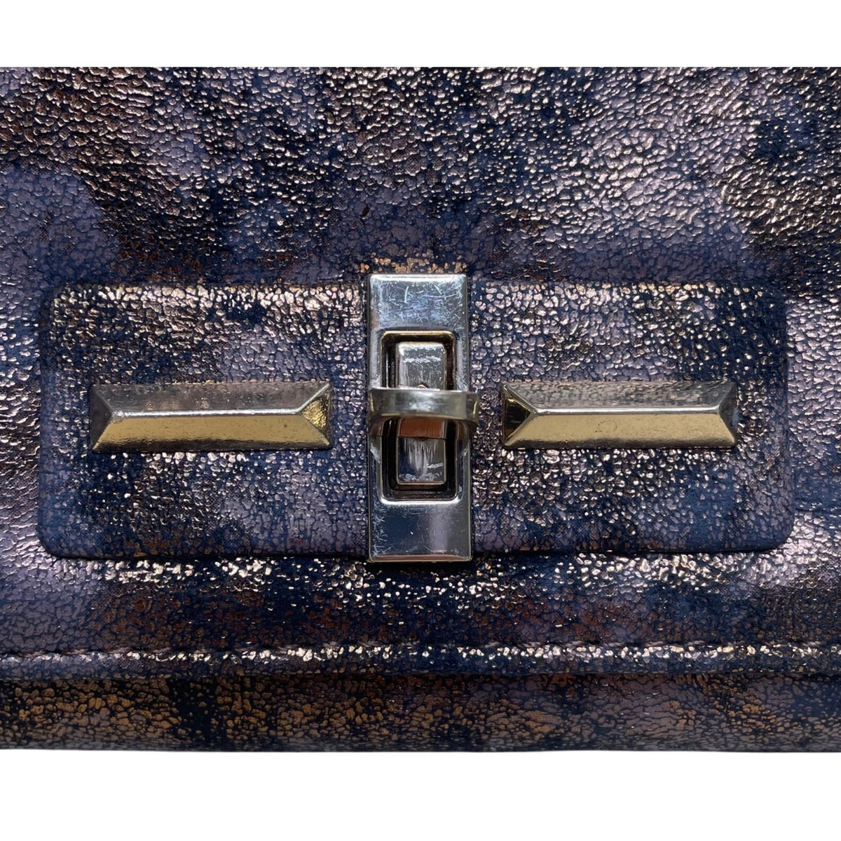 Urban Expressions Women’s Brown Lining Gold Chain Strap & Hardware Crossbody Bag