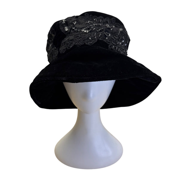 Black Velvet Bucket Hat With Decorative Lace & Beading Design For Women