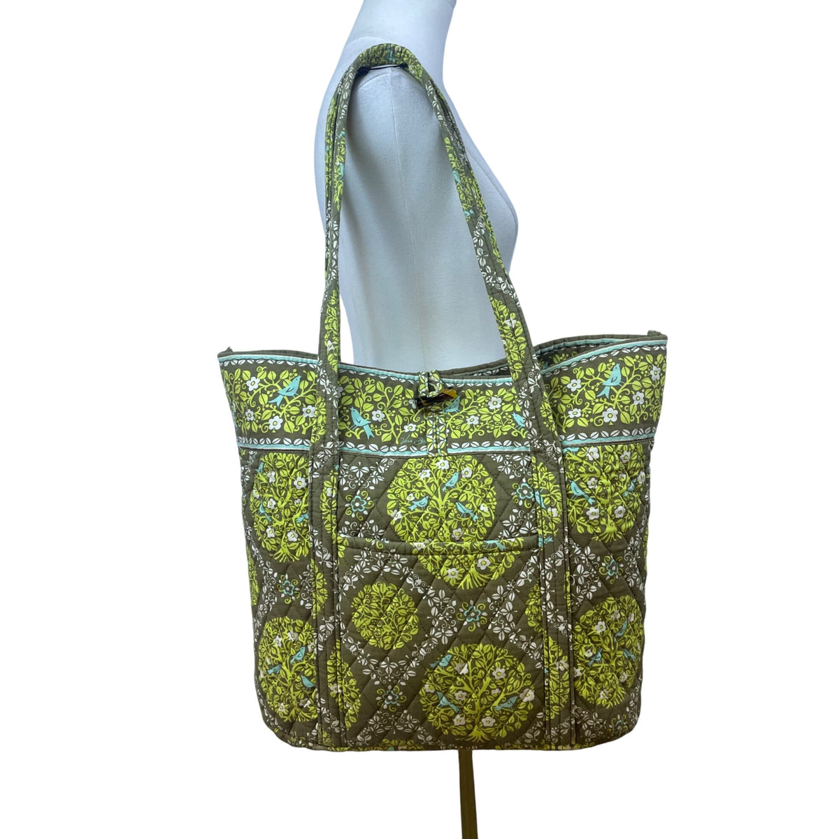 Vera Bradley Women’s Green Brown Quilted Floral Pattern Zipper Pocket Tote Bag