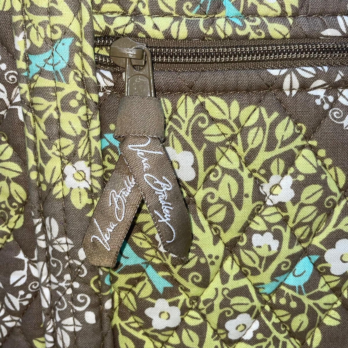 Vera Bradley Women’s Green Brown Quilted Floral Pattern Zipper Pocket Tote Bag
