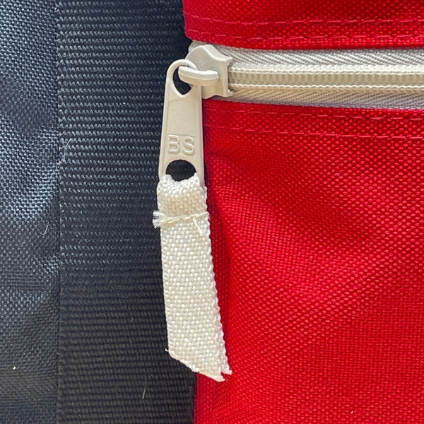 Perry Ellis America Red & Black Adjustable Strap Front Pocket Duffle Bag Sz L