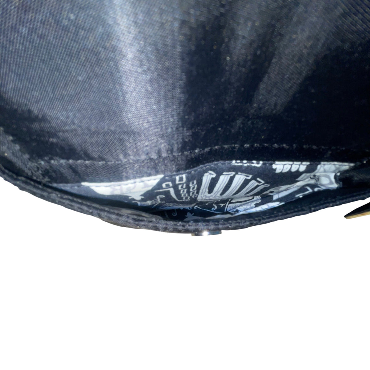 Vera Bradley Women’s Black Quilted Adjustable Strap Front Pockets Crossbody Bag