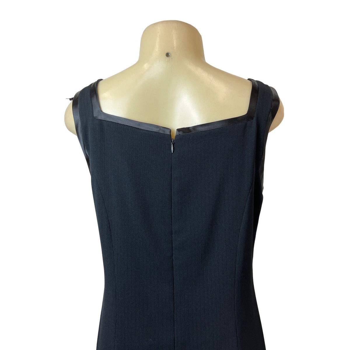 Garfield & Marks Sz 10 Black Loose-fit Knee Length Squared Collar Women's Dress