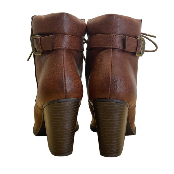 Daisy Fuentes Women’s Brown Faux Leather Lace-Up Ceci Heeled Ankle Boots Sz 10M