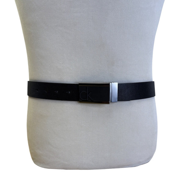 Calvin Klein Mens Black Textured Belt With CK Logo Plaque Buckle Size 32
