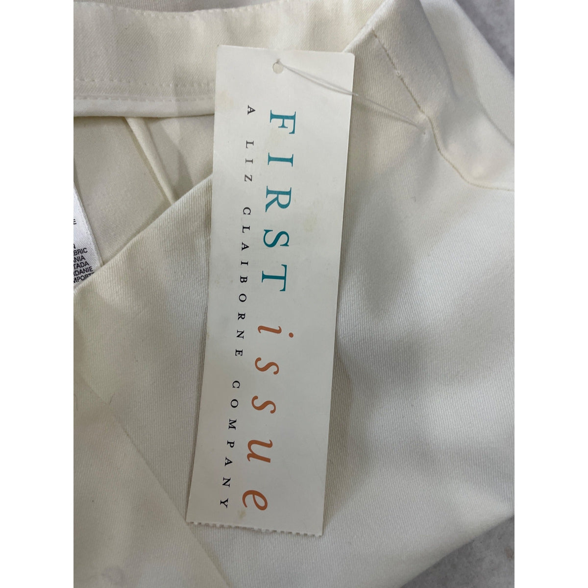 First Issue Women's Ivory High Waist Hook and Eye Flared Stretchable Pants Sz 14 - NWT