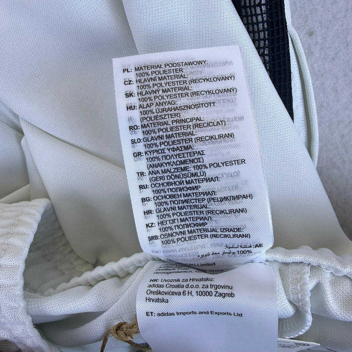 Adidas Men’s White Polyester Pants Tapered Leg  Athletic 3-Stripe Size S- New