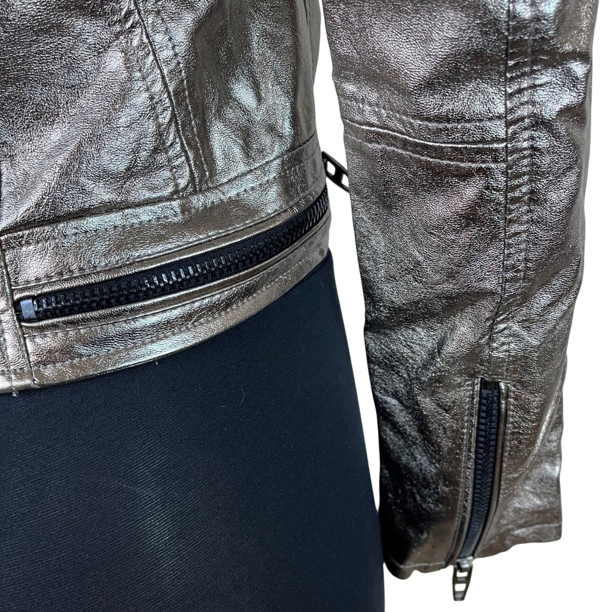 Blank nyc Metallic Silver Cropped Moto Jacket With Zipper Details Sz XS