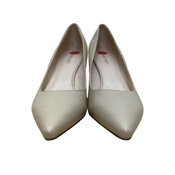 Nine West Women’s Beige Leather Pointed Toe Nydia Kitten Heel Pumps Size 10M