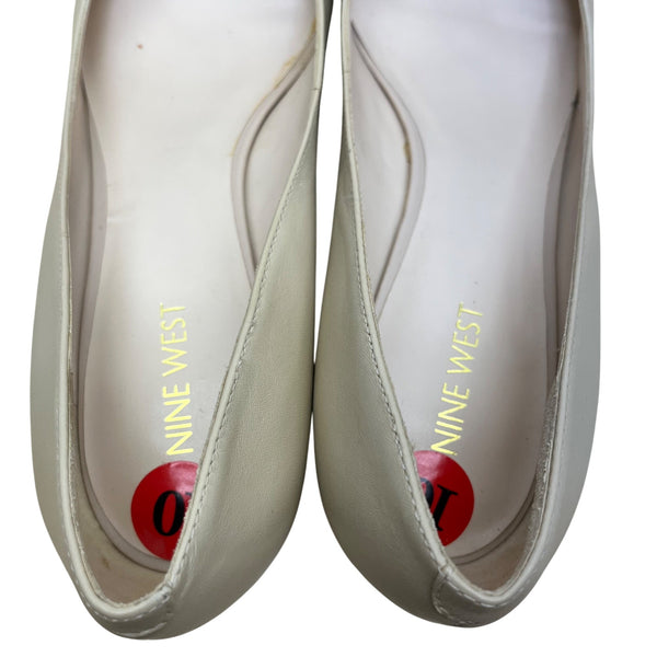 Nine West Women’s Beige Leather Pointed Toe Nydia Kitten Heel Pumps Size 10M