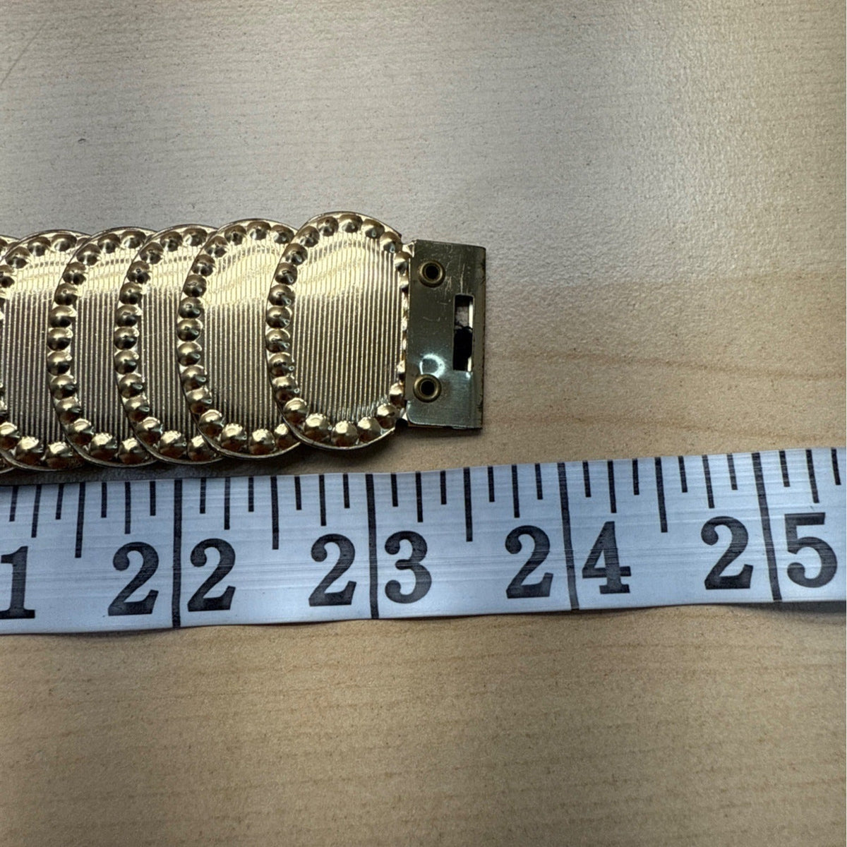 Vintage Gold-Tone Elastic Stretch Waist Belt With Embossed Oval Panels