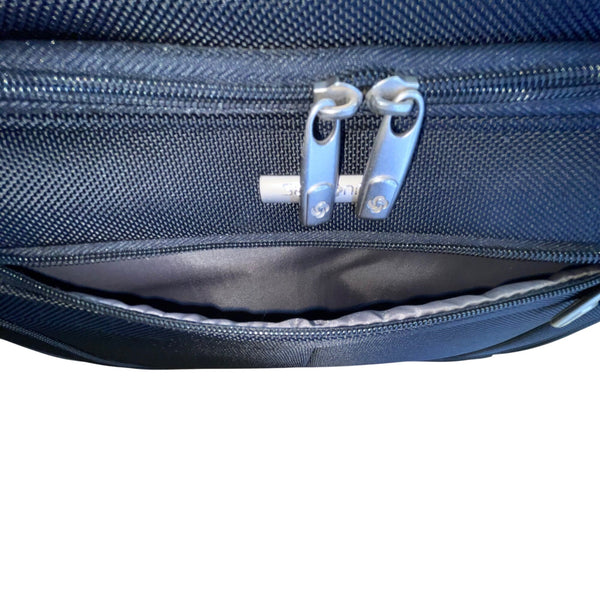Samsonite Rolling Luggage Bag With Telescoping Handle & Multiple Compartments