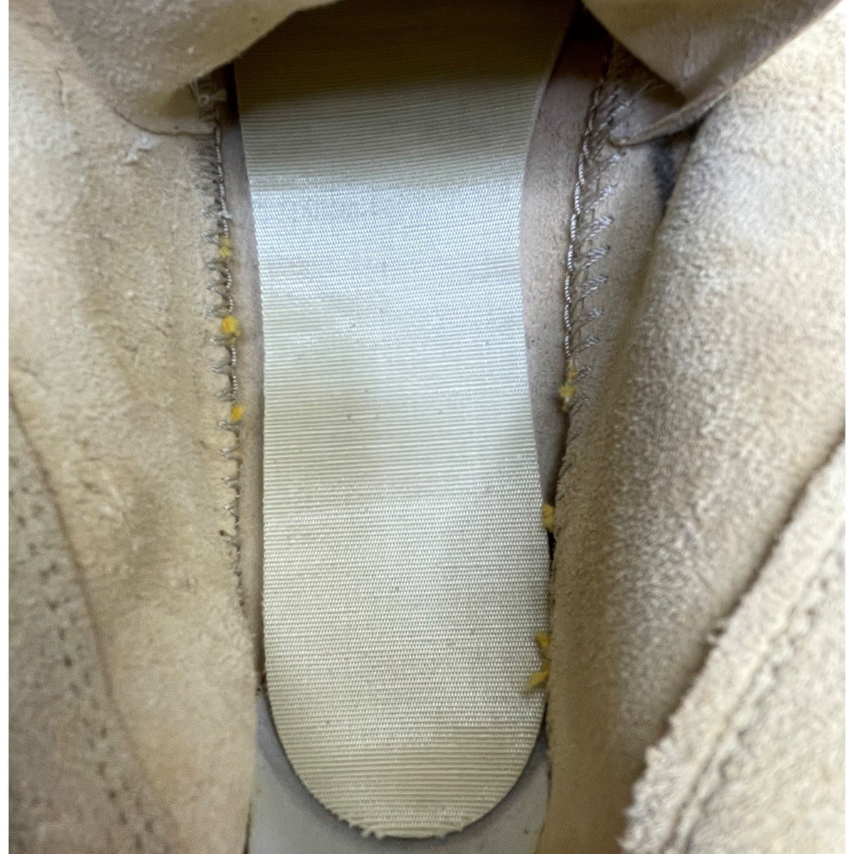 Lake Church Men’s Sand Suede Fringe Hand laced Hard Sole Moccasins Size 7.5