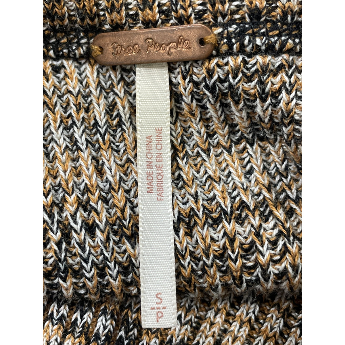 Free People Off-Shoulder Ribbed Knited Long Sleeve Sweater Size SP