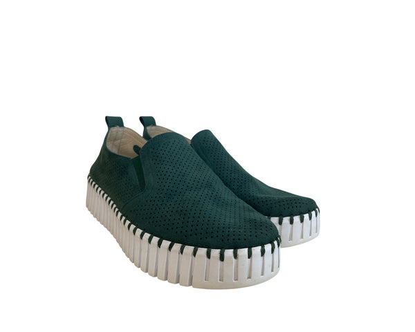 Ilse Jacobsen Womens Green Suede Perforated Slip-On Shoes Size 38 Comfortable Casual