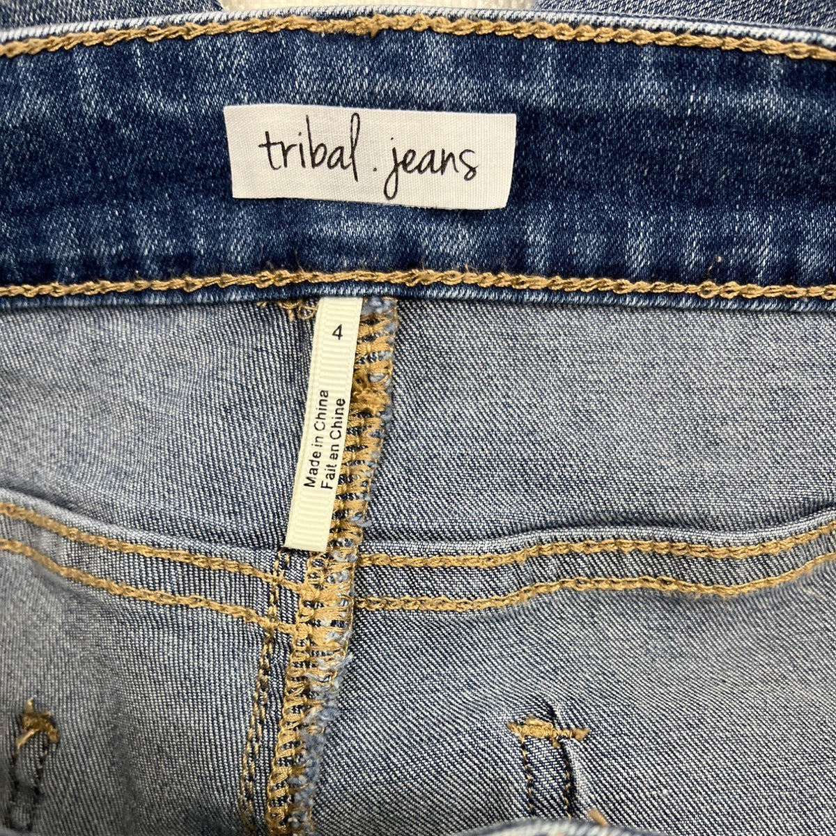 Tribal Jeans Embroidered Denim Skinny Jeans Floral Pattern Stretchy Size 4