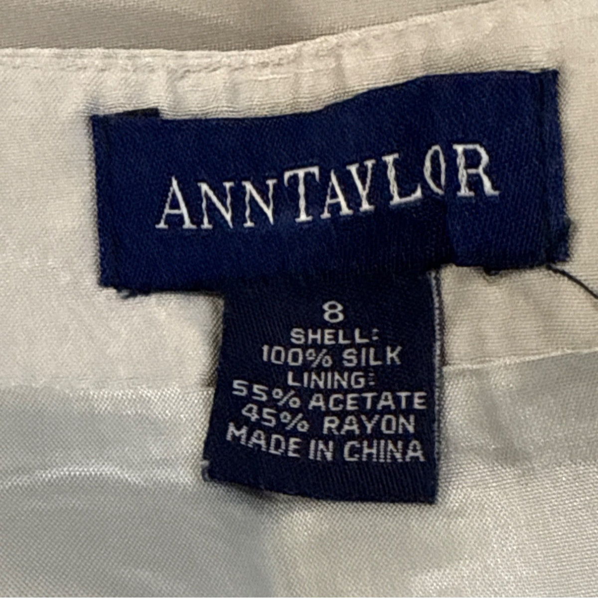 Ann Taylor Silver High-Waisted Pencil Skirt With Back Slit Sz 8