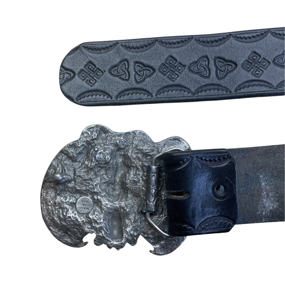 Vtg 1982 Bergamot Dungeons and Dragons Warrior Enameled Black and Leather Belt
