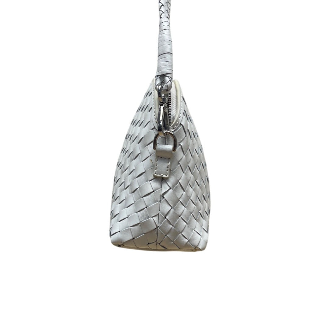 Dragon White Leather Woven Detachable Strap & Zipper Closure Crossbody Bag Sz M