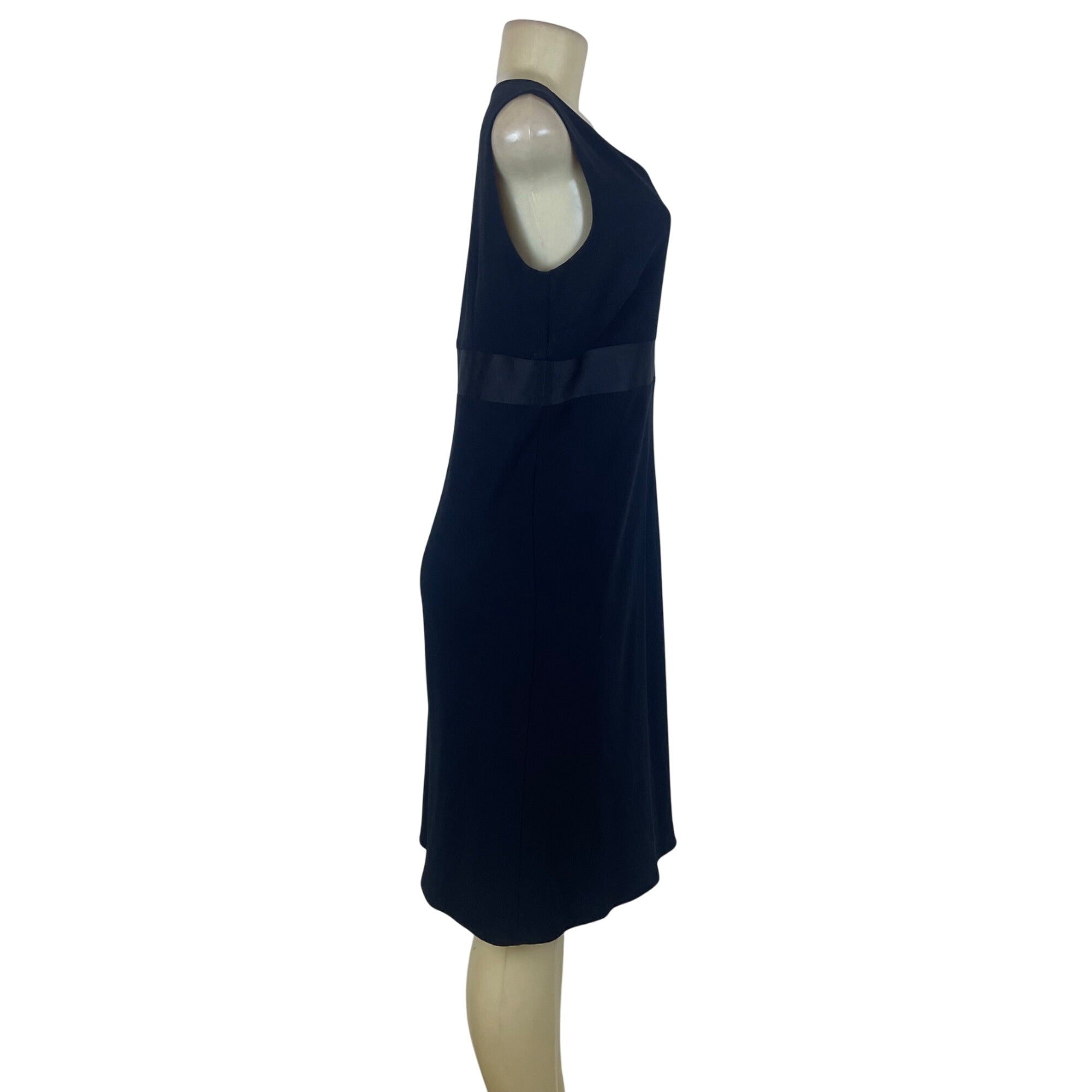 Ann Taylor Loft Women's Black Sleeveless Shift Dress Rhinestone Belt D – Picky Thrifter Ann Taylor Loft Women's Black Sleeveless Shift Dress Rhinestone Belt D – Picky Thrifter