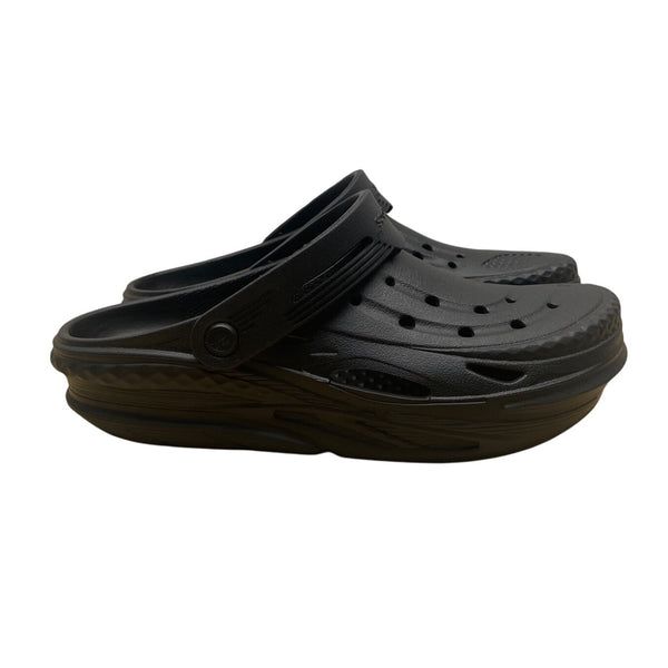 Crocs Women’s All Black Classic Slip-On Clog Sandals Size M7/W9