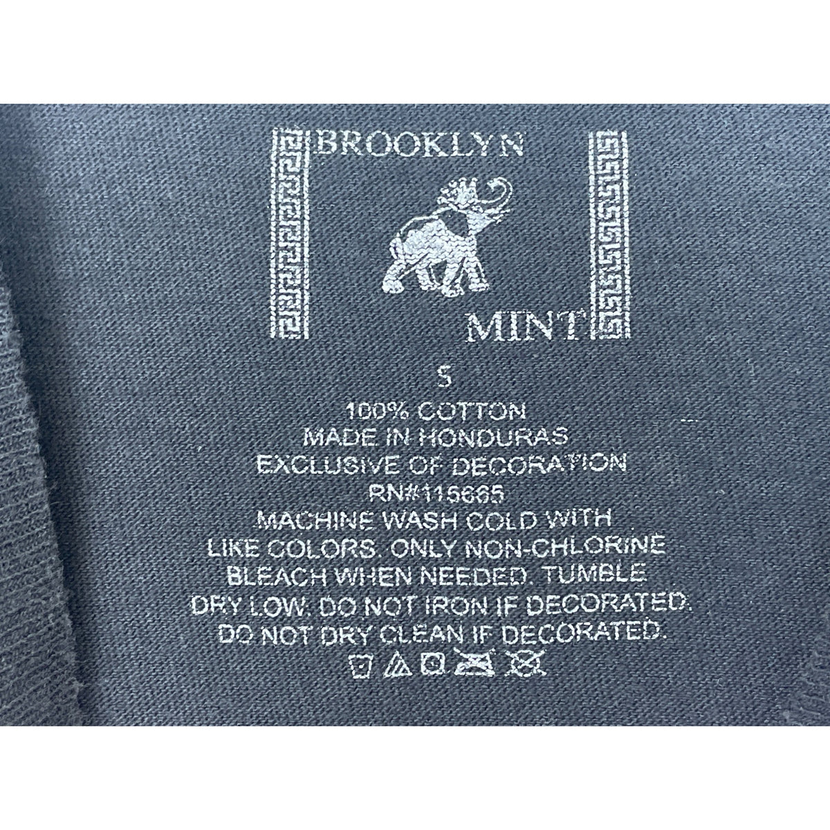 Brooklyn Mint Mens Black Cotton Graphic T-Shirt The Notorious B.I.G. Ready To Die S