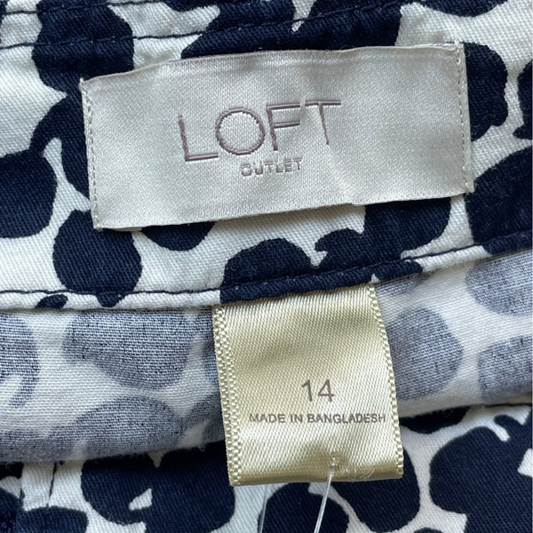Loft Womens Navy & White Cargo ShortsAnimal Print Pattern Size 14 - New