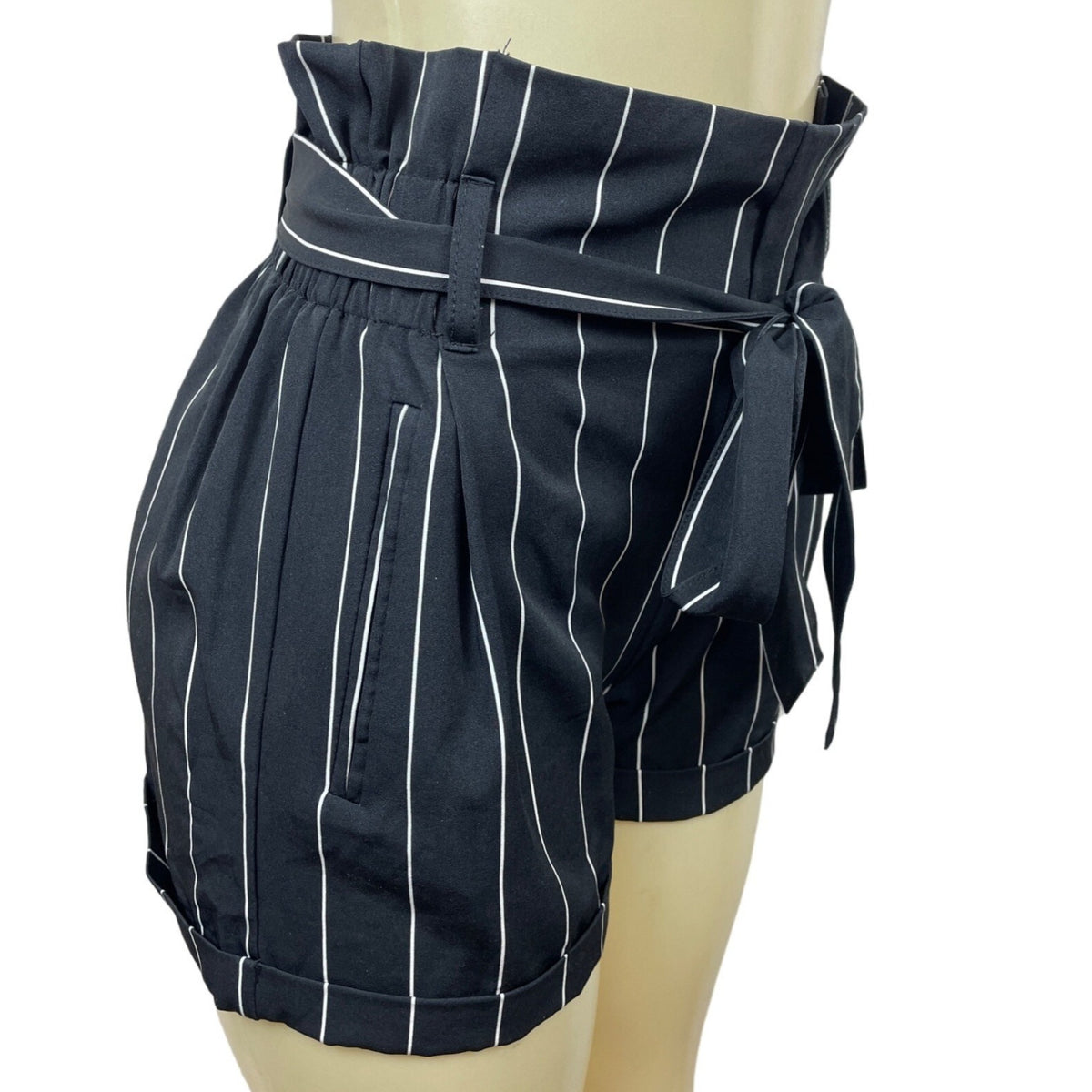 Street Wear Society Women's Black and White Stripes High Rise Shorts Sz M