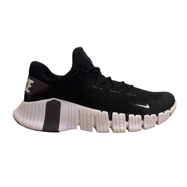 Nike Men’s Black & White Free Metcon 4 Training Sneakers Size 11.5