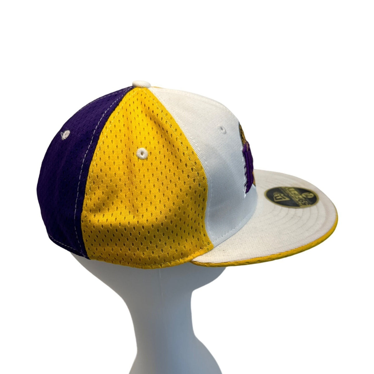 NBA Newera White Basketball Hat Los Angeles Lakers Fitted Cap Sz 7