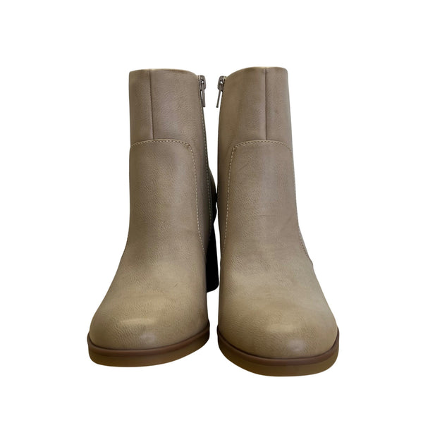Korks Women’s Cream PU Leather Destiny Stacked Block Heel Ankle Boots Size 10M