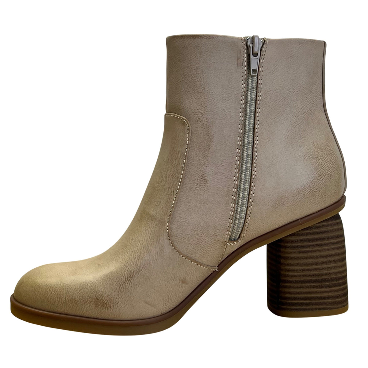 Korks Women’s Cream PU Leather Destiny Stacked Block Heel Ankle Boots Size 10M
