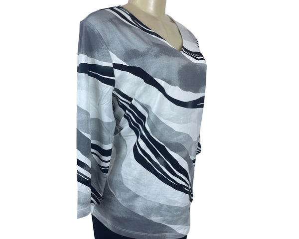 Chico’s Women's Black White Grey Abstract Blouse Sz 2 (EUR 32) - NWT