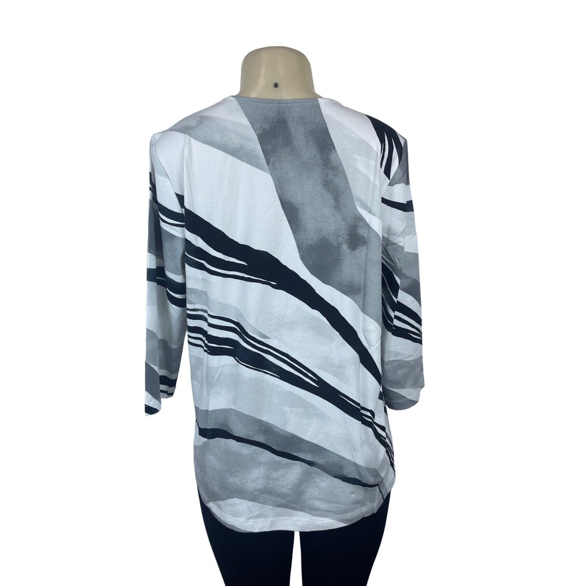 Chico’s Women's Black White Grey Abstract Blouse Sz 2 (EUR 32) - NWT